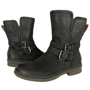 Ugg Simmens Waterproof Leather Boot